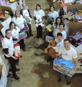 Duncan Craig Helps Wrap Gifts for 630 CHED Santas Anonymous